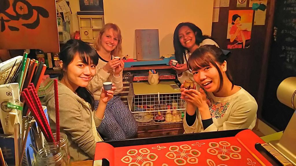 Nostalgic Guesthouse For 1 To 3 Females Or A Group Of 4 People Or More Kyoto Exteriör bild