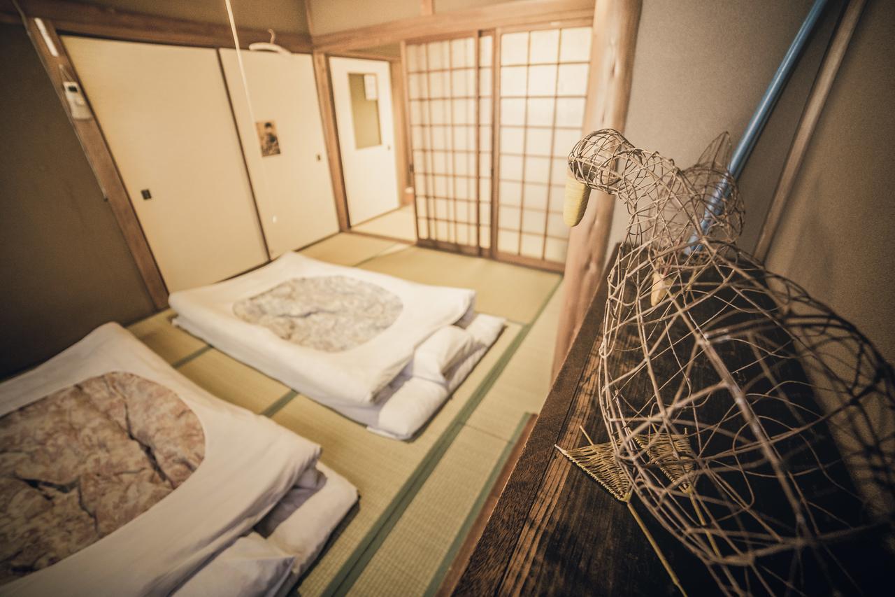 Nostalgic Guesthouse For 1 To 3 Females Or A Group Of 4 People Or More Kyoto Exteriör bild